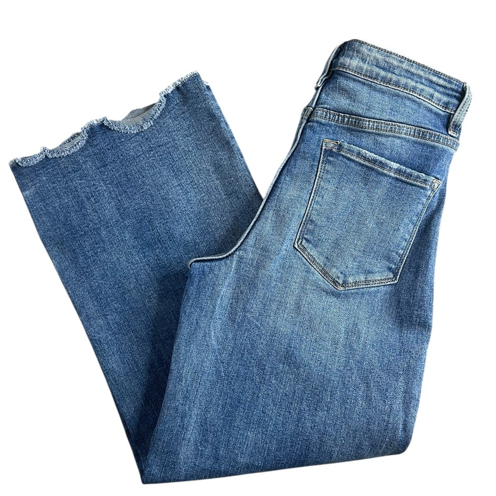 High-Rise Wide Leg Cropped Jeans - Blue - Picture 2 of 7